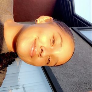 Meet your Posher, Jasmin